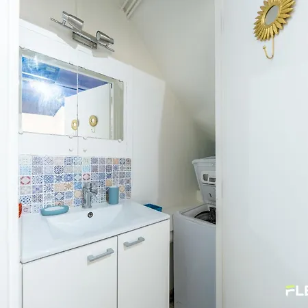 Διαμέρισμα 1br Near Eiffel Tower 15e *